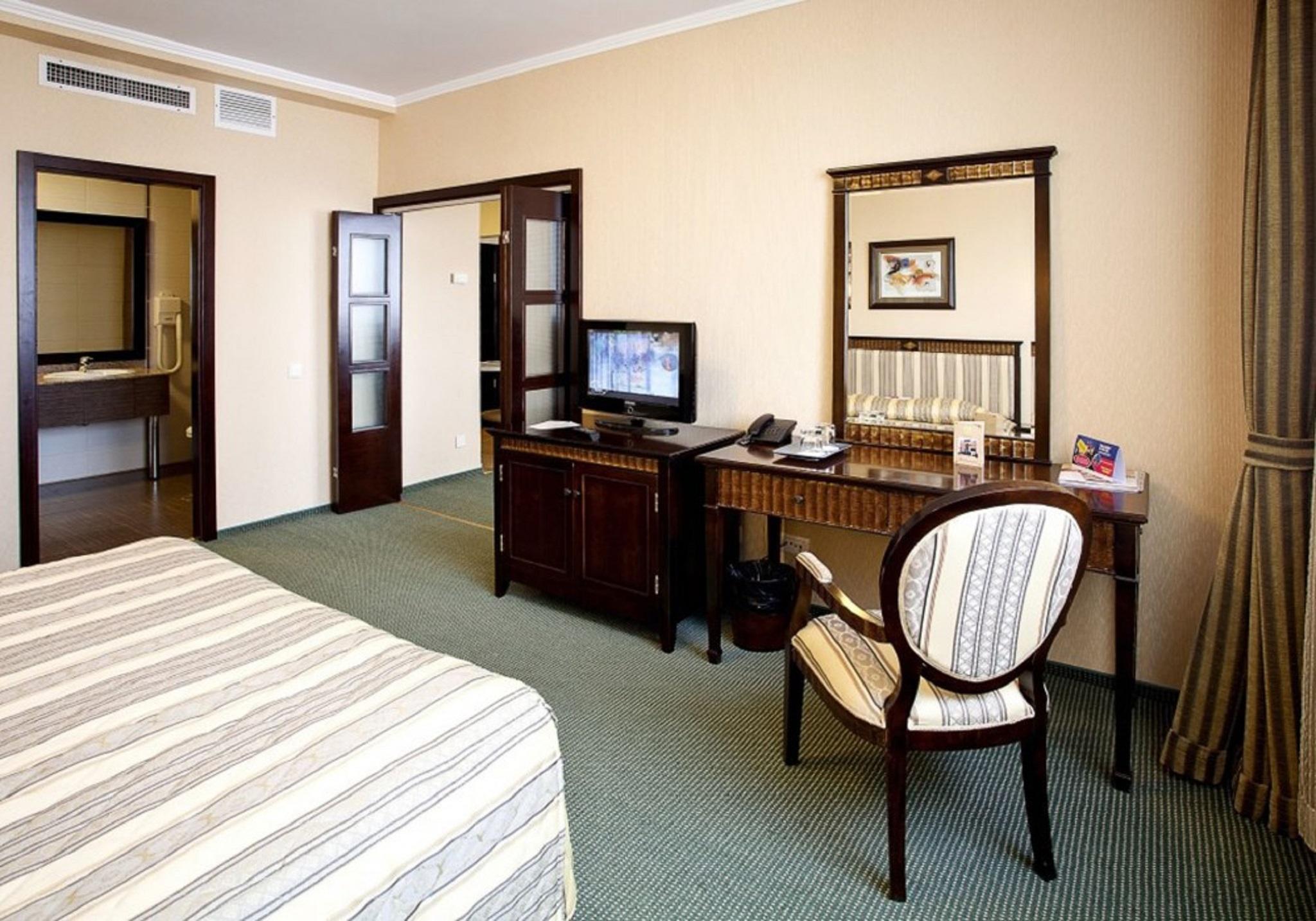 Hotel Tecadra Bukareszt Zewnętrze zdjęcie